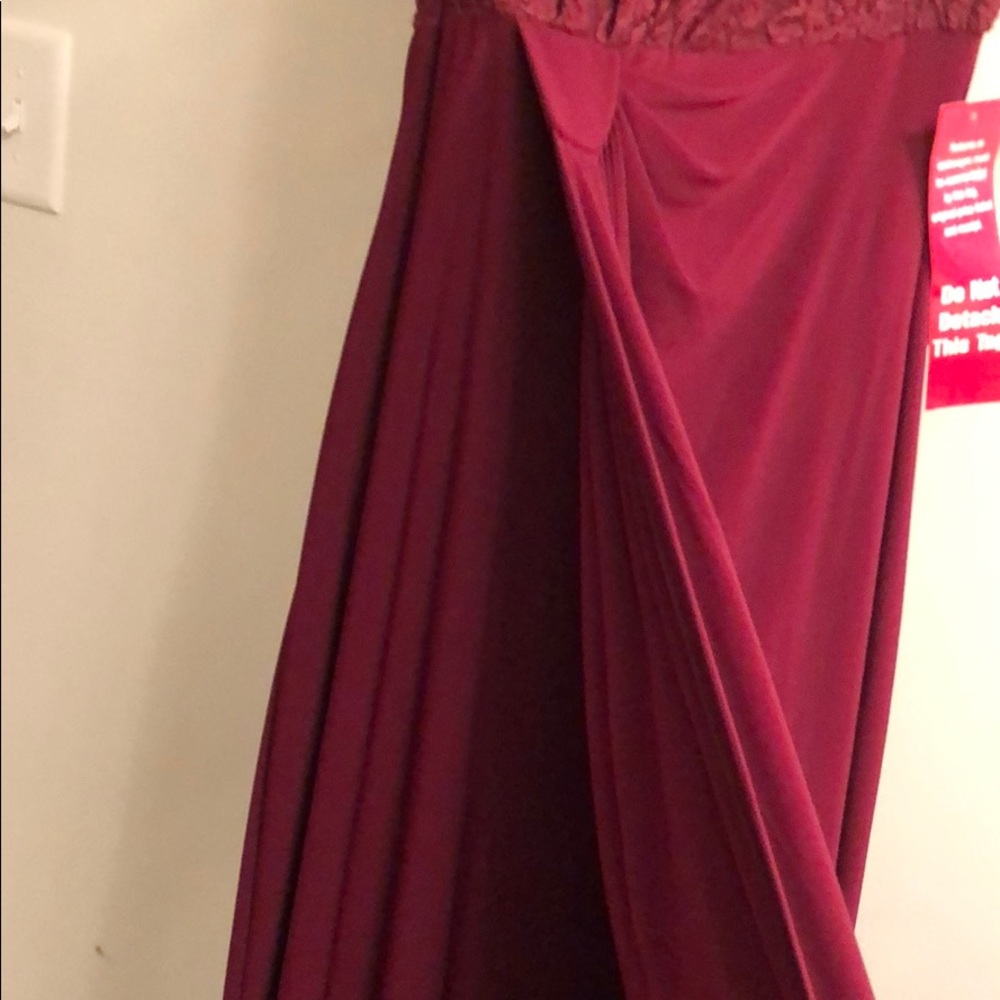 Dress - Picture 4 of 4